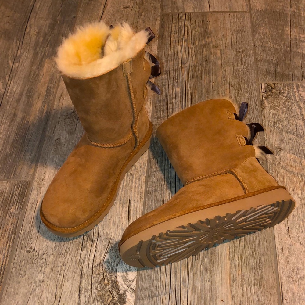 NWOT ugg boots